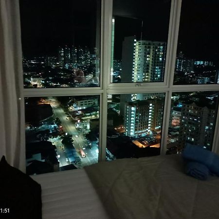 City Town 2-6 Pax Beautiful View Cozy Condo, Jelutong, Georgetown, Centre Heart Of Penang Island, Near Highway Komtar Gurney Dış mekan fotoğraf