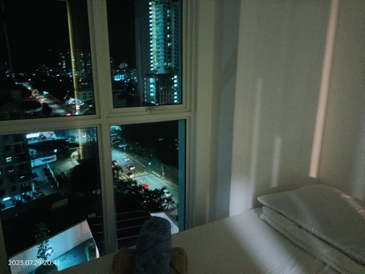 City Town 2-6 Pax Beautiful View Cozy Condo, Jelutong, Georgetown, Centre Heart Of Penang Island, Near Highway Komtar Gurney Dış mekan fotoğraf