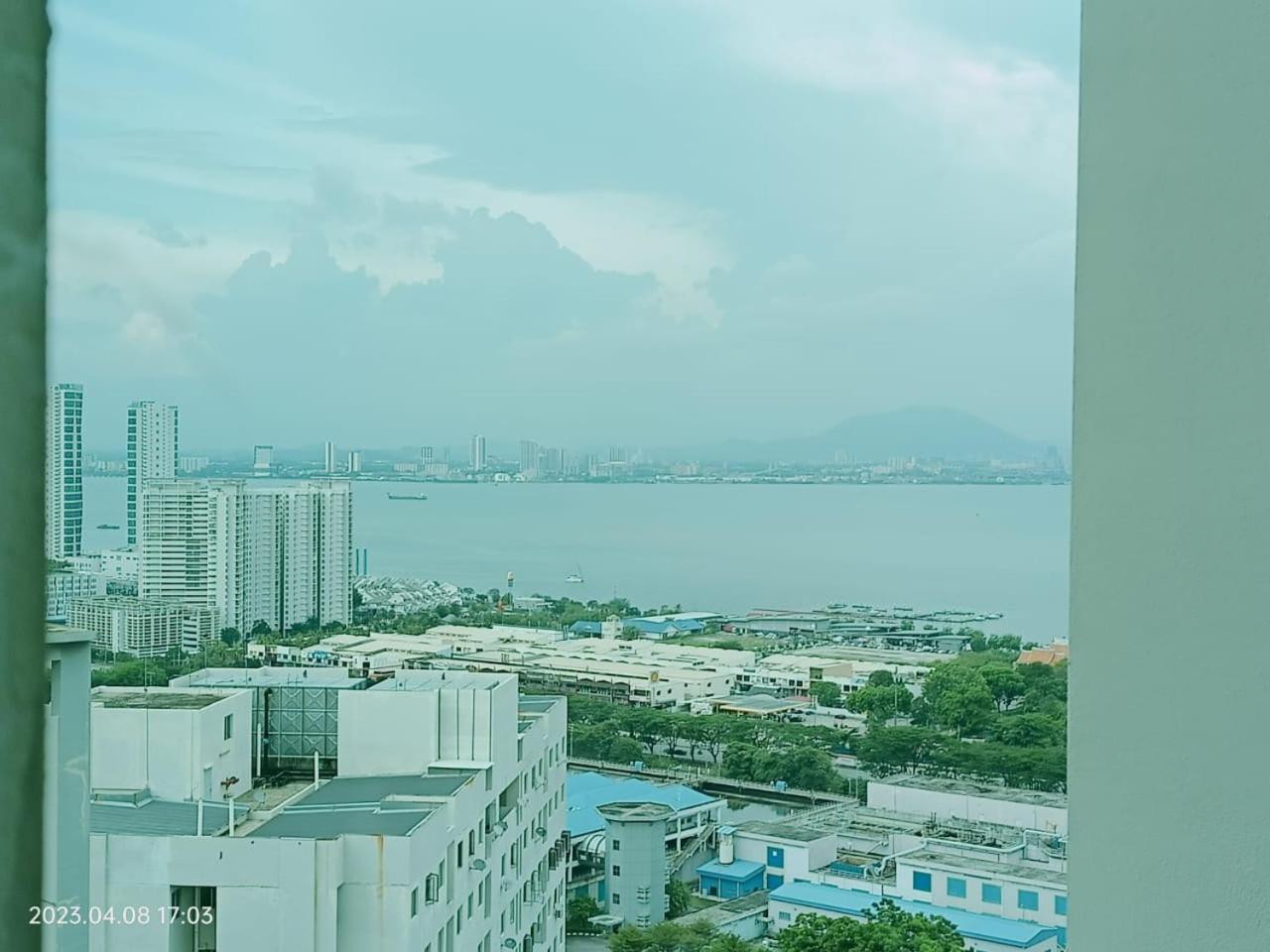 City Town 2-6 Pax Beautiful View Cozy Condo, Jelutong, Georgetown, Centre Heart Of Penang Island, Near Highway Komtar Gurney Dış mekan fotoğraf